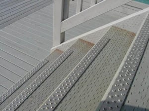 handi-treads-silver-strips-synthetic-wood-steps-01