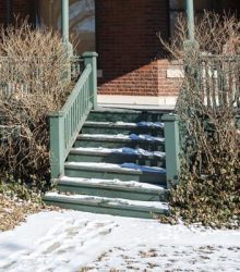 stotp-the-slip-wood-exterior-snow-ice-stairs-alluminum-non-slip-treads-400px